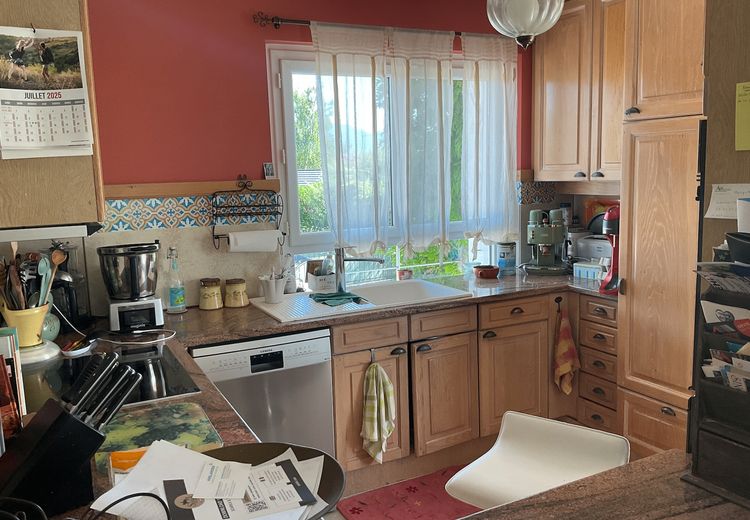 Pictures of Catherine O.'s house