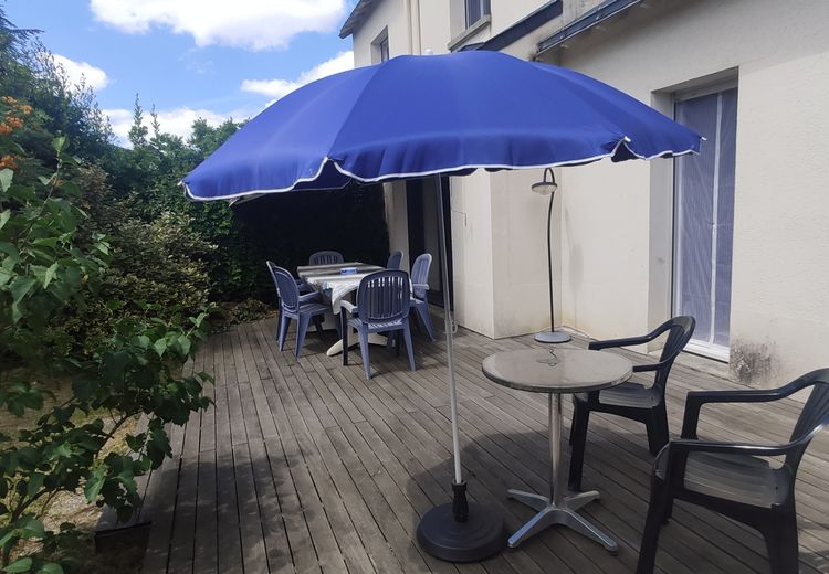 Pictures of Serge D.'s house