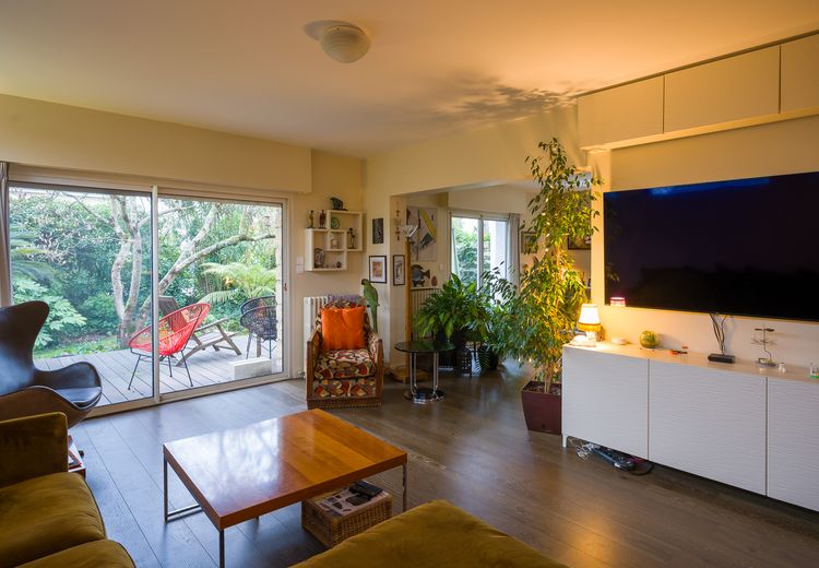 Pictures of Caroline H.'s house