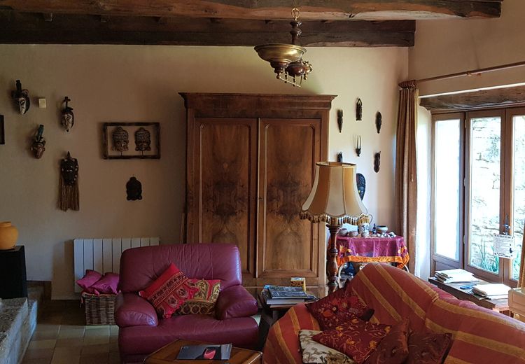 Pictures of Sylvie S.'s house