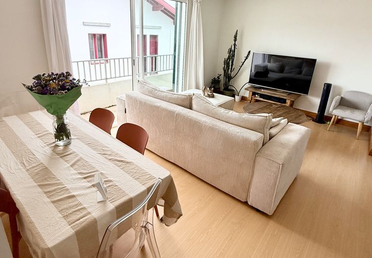 Pictures of Margot C.'s house
