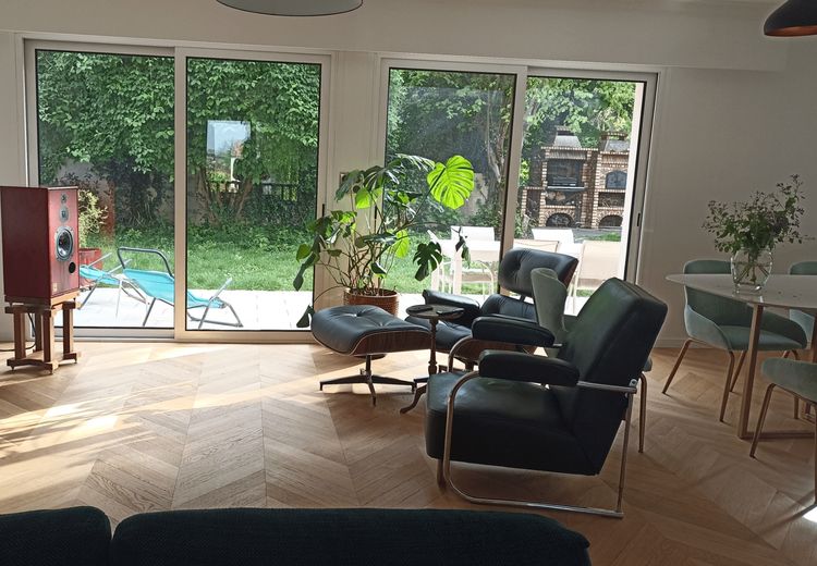 Pictures of Johanna B.'s house