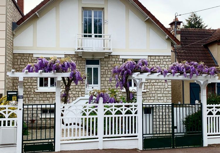 Pictures of ARMELLE P.'s house