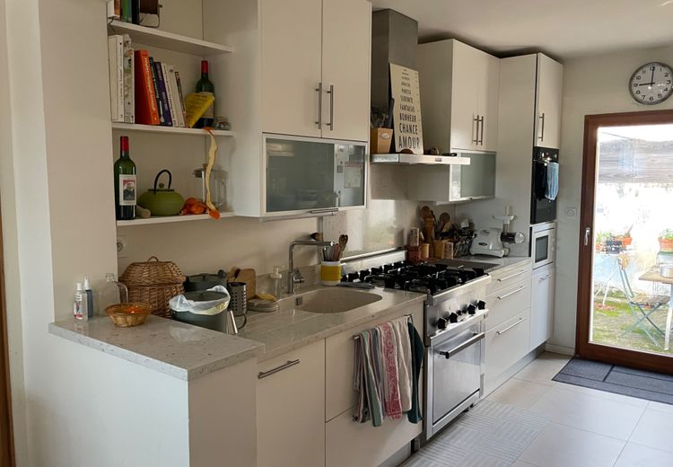 Pictures of Gisele's house