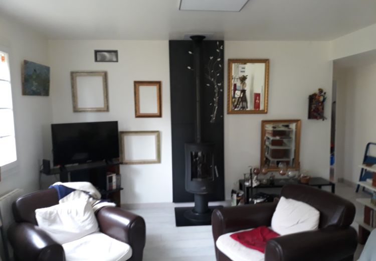 Pictures of Veronica's house