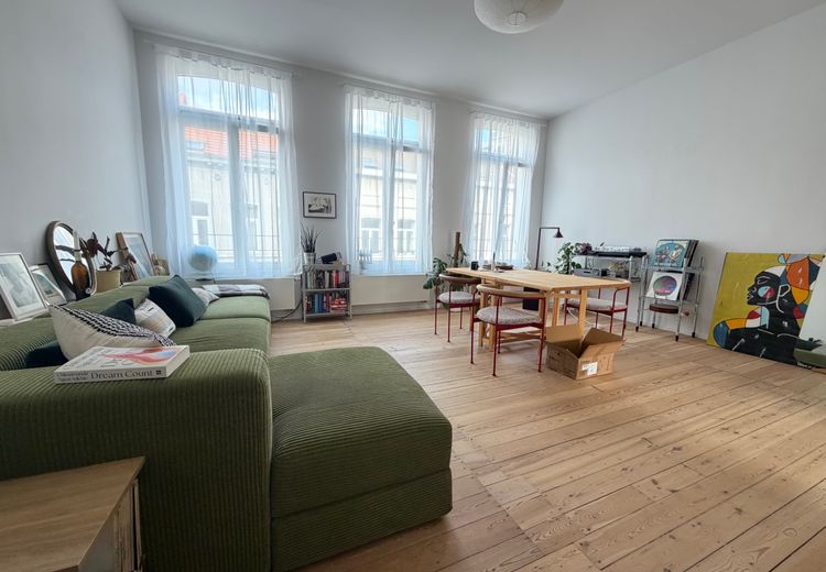 Pictures of Line's house