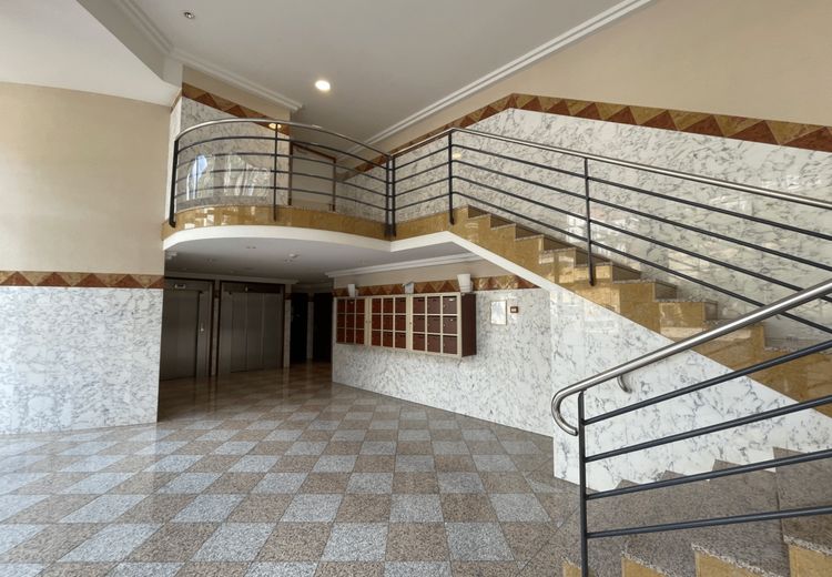 Pictures of Sandra I.'s house