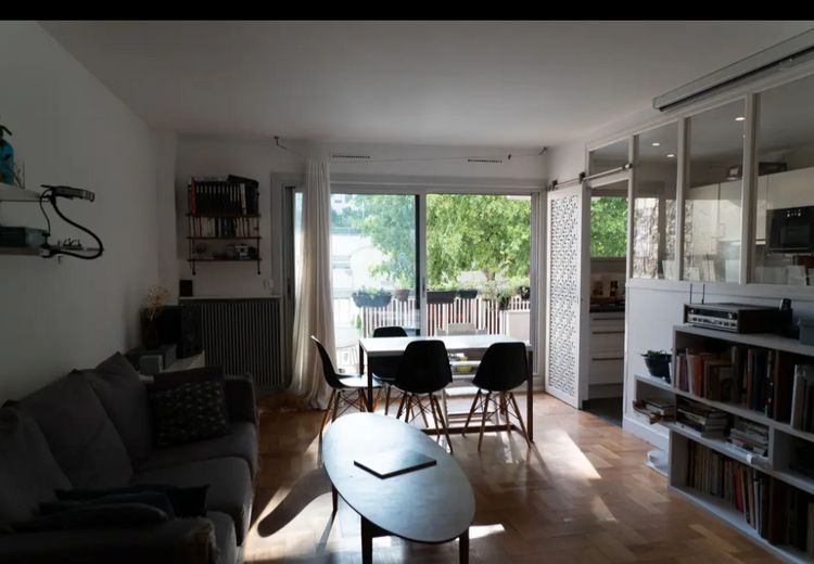 Pictures of Julie L.'s house