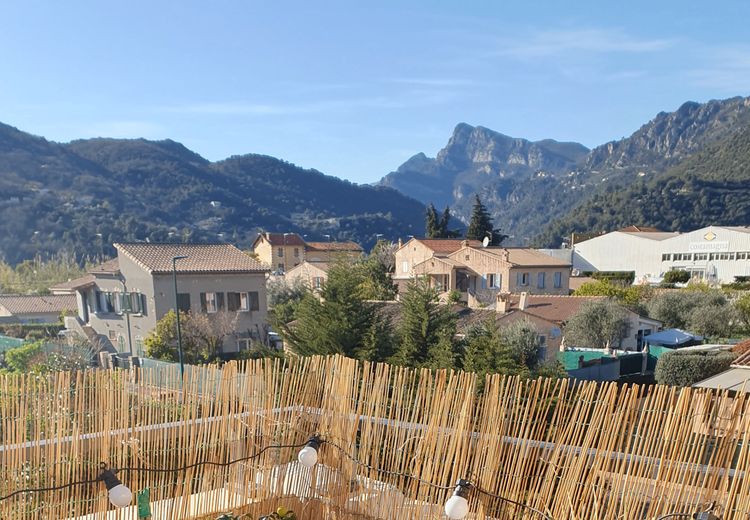 Pictures of laure's house