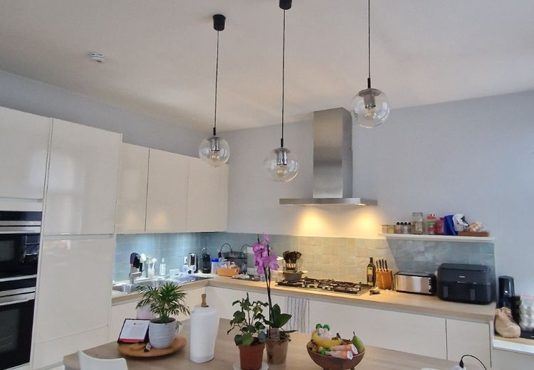 Pictures of Eva D.'s house