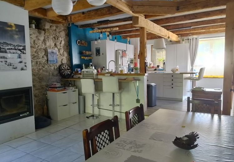 Pictures of FF4's house