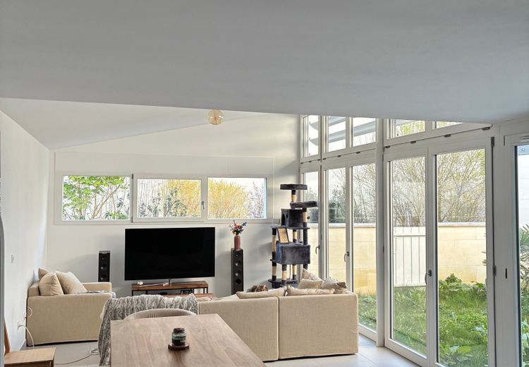 Pictures of Aurore's house
