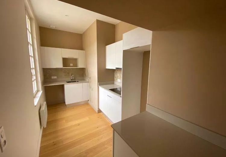 Pictures of Sandra V.'s house