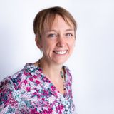 Stéphanie c.