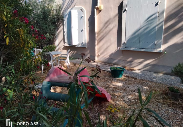 Pictures of laurence's house