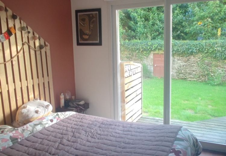 Pictures of Claire M.'s house
