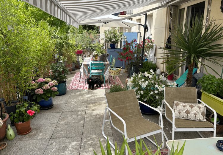 Pictures of Valerie's house