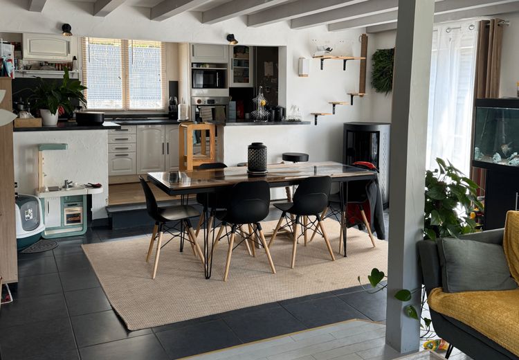 Pictures of Nicolas's house
