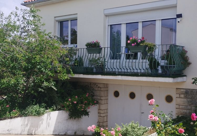 Pictures of Valou's house