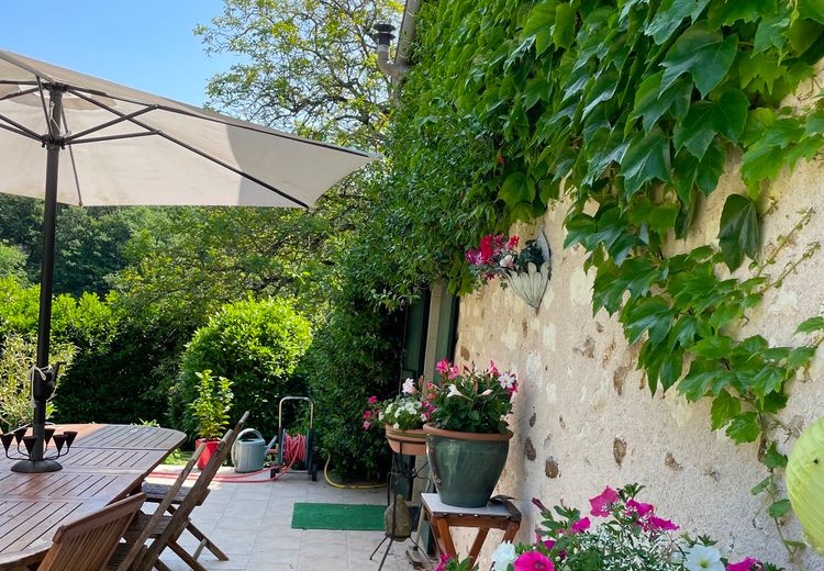 Pictures of Claude H.'s house