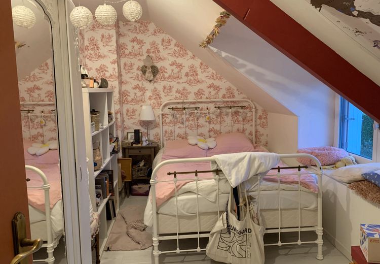 Pictures of Isabelle's house