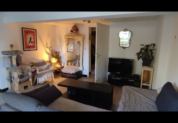 Pictures of Marie G.'s house