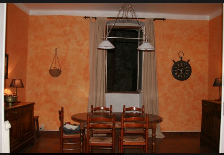 Pictures of Alix F.'s house