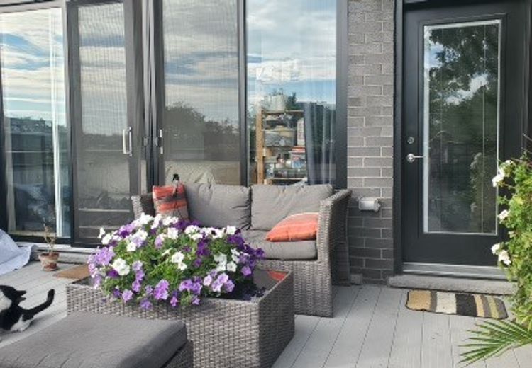 Pictures of Julie's house