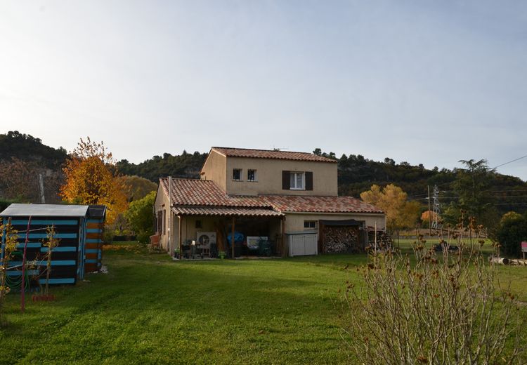 Pictures of emmanuel V.'s house