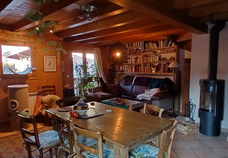 Des photos de la maison de Galice K.