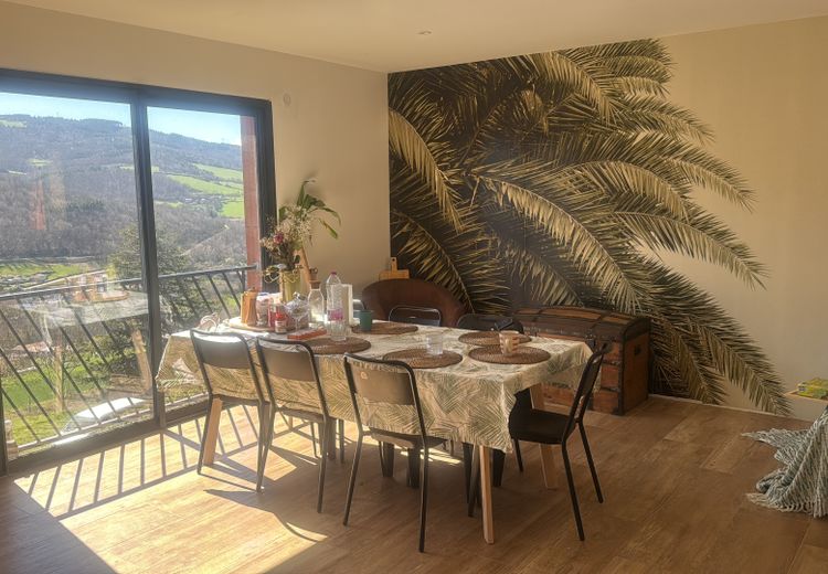 Pictures of Charlene 's house