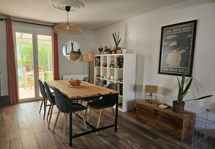 Pictures of Pauline's house