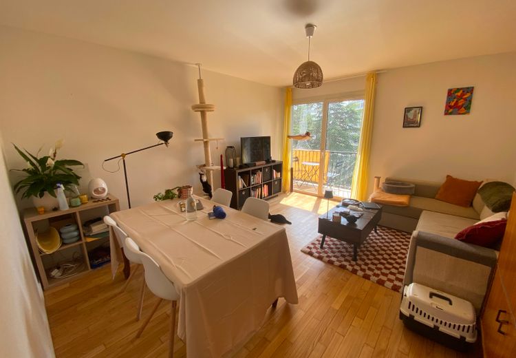 Pictures of Victoria B.'s house