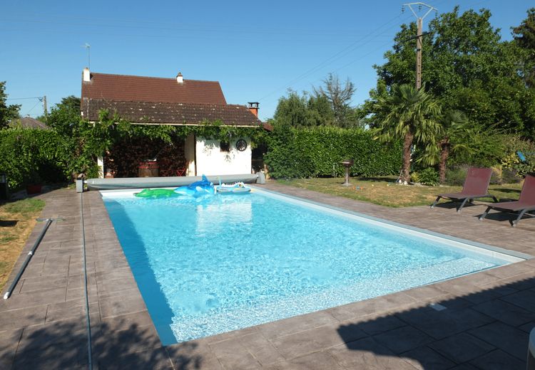 Pictures of Monique E.'s house