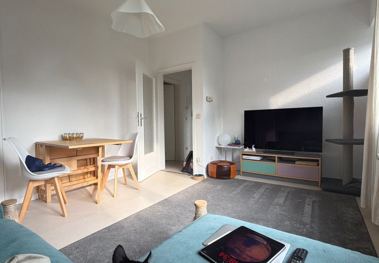 Pictures of Jost's house