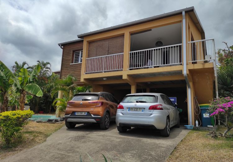 Pictures of Stéphanie  T.'s house