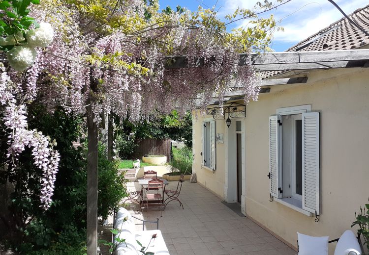 Pictures of Béatrice B.'s house