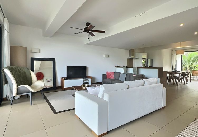 Pictures of Aurélie's house