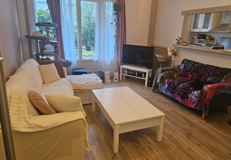 Pictures of Lucine's house