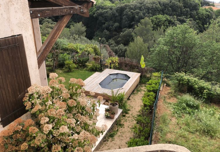 Pictures of Fanny F.'s house