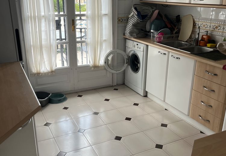 Pictures of Nicolas's house