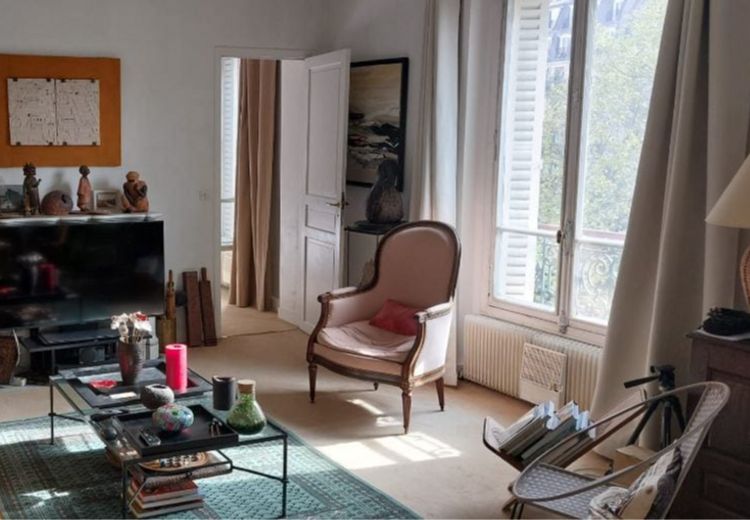 Pictures of Martine M.'s house