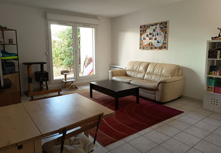 Pictures of Marie W.'s house