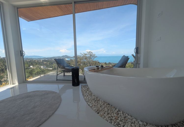 Pictures of Virginie S.'s house