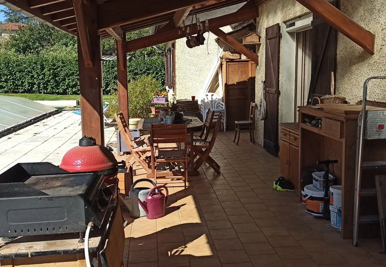 Pictures of christian G.'s house