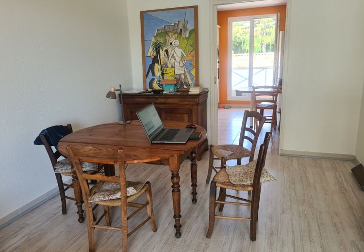 Pictures of Annie P.'s house