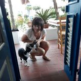 Claudia S.
