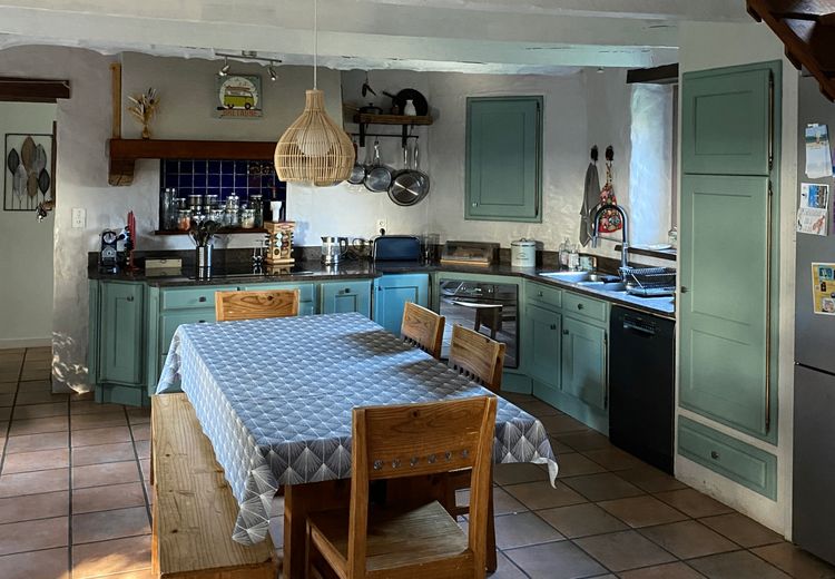 Pictures of Sidonie G.'s house