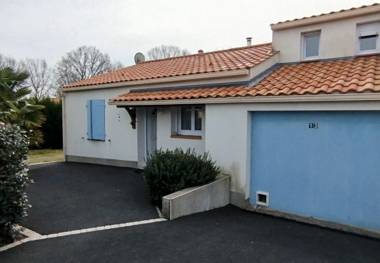 Pictures of Marie V.'s house
