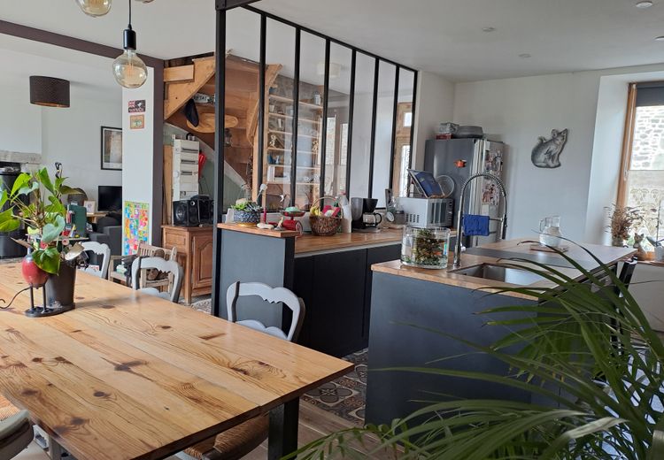 Pictures of Sylvie's house